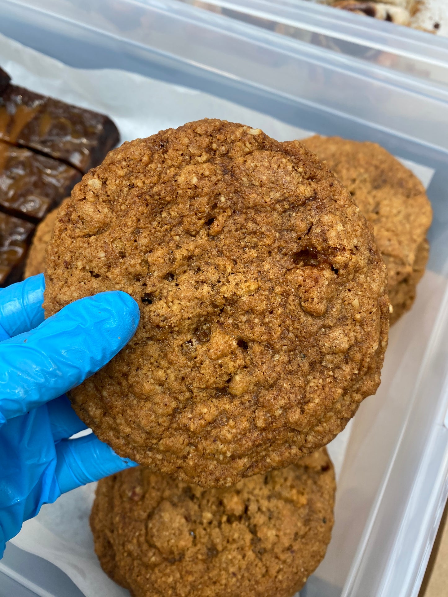 Pecan Brittle & Oat cookie