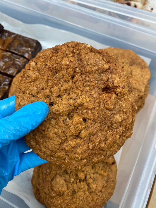 Pecan Brittle & Oat cookie